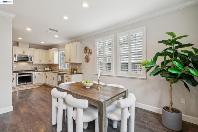 380 Elworthy Ranch Cir, Danville, CA 94526