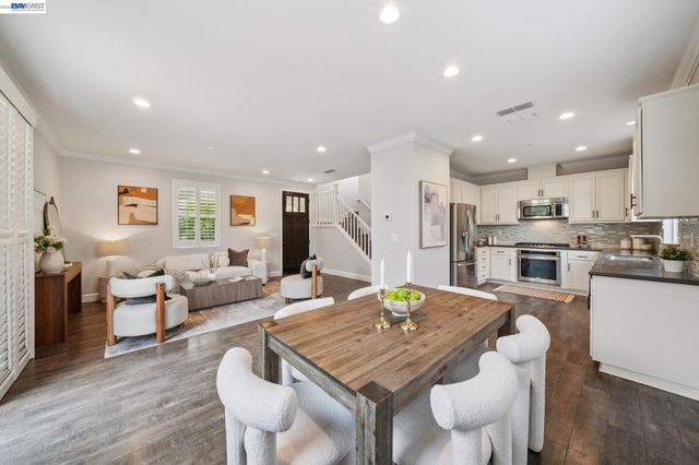 380 Elworthy Ranch Cir, Danville, CA 94526