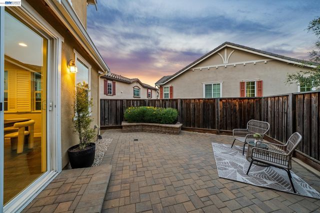 380 Elworthy Ranch Cir, Danville, CA 94526