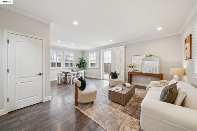 380 Elworthy Ranch Cir, Danville, CA 94526