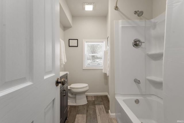 19617 Cleveland Road, South Bend, IN 46637