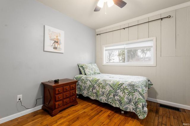 19617 Cleveland Road, South Bend, IN 46637