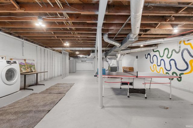 19617 Cleveland Road, South Bend, IN 46637