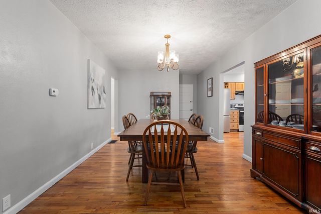 19617 Cleveland Road, South Bend, IN 46637