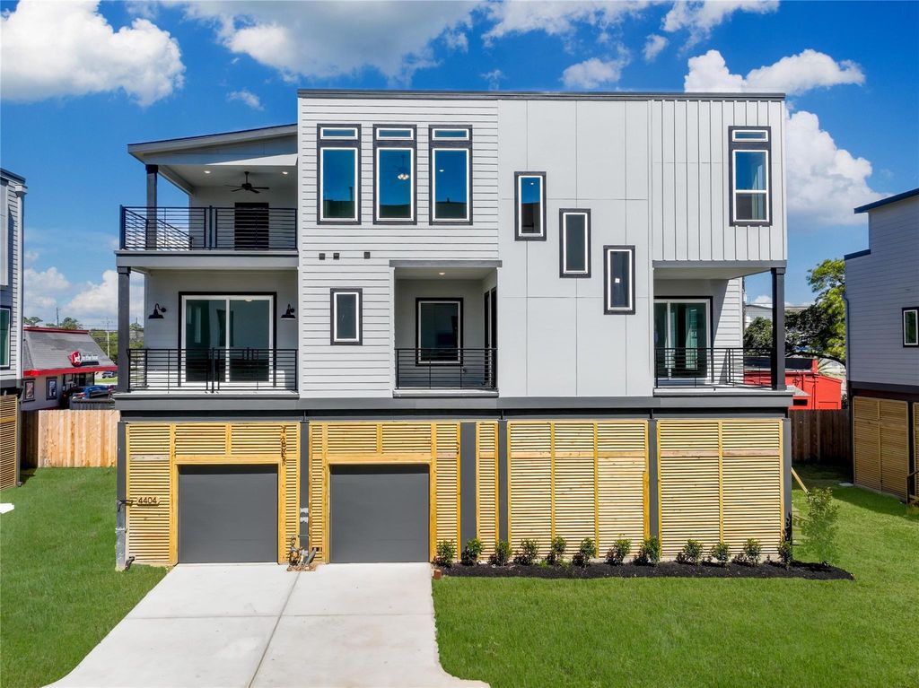 4404 Anthony Court Lane, Seabrook, TX 77586