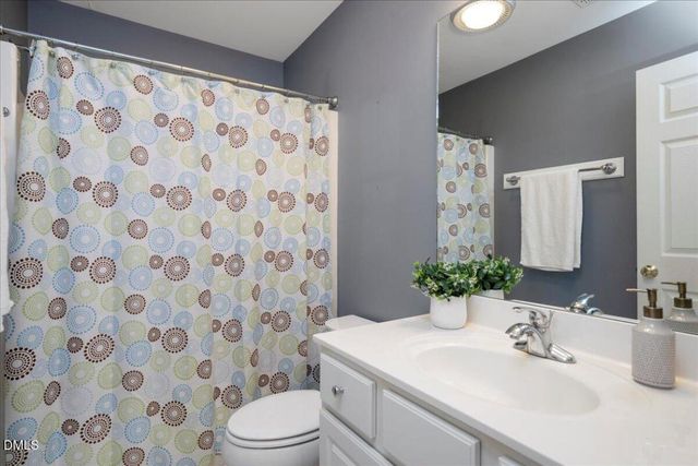 6712 Wavcott Drive, Fuquay Varina, NC 27526