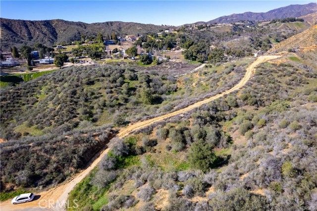1 Avenida Miravilla, Cherry Valley, CA 92223