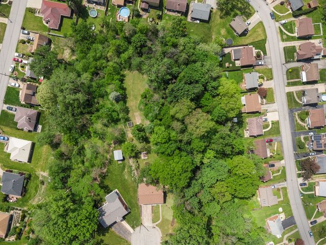 44 Chris Court, Plum Boro, PA 15239