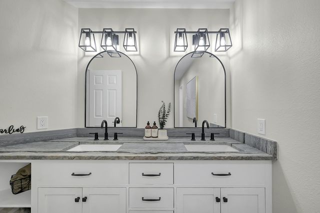 13314 Hilltop Circle, Willis, TX 77318