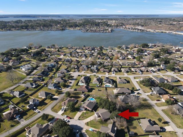 13314 Hilltop Circle, Willis, TX 77318
