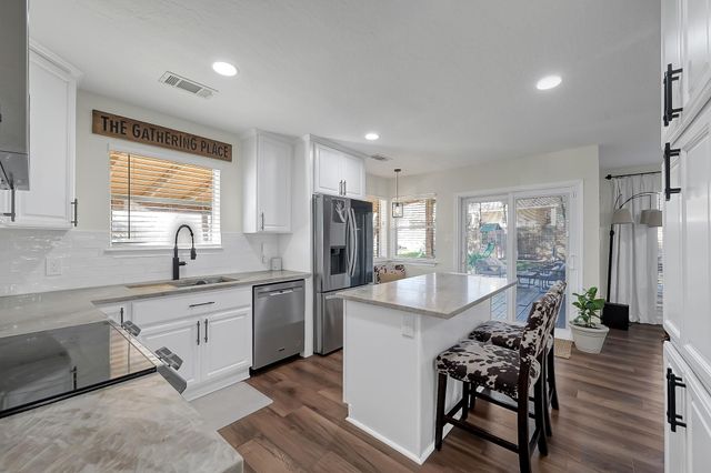 13314 Hilltop Circle, Willis, TX 77318