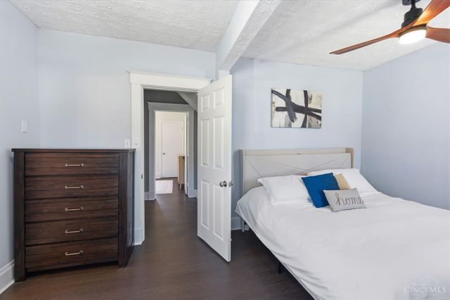 6867 Hurd Avenue, Columbia Twp, OH 45227