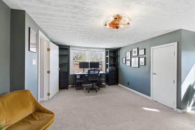 6867 Hurd Avenue, Columbia Twp, OH 45227