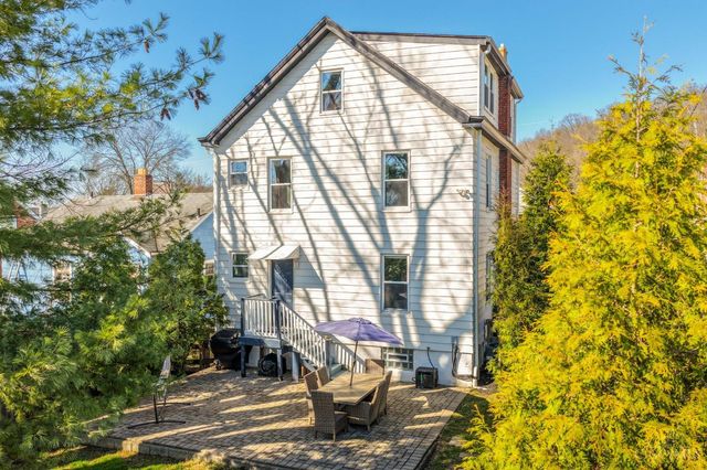 6867 Hurd Avenue, Columbia Twp, OH 45227