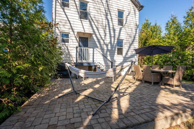 6867 Hurd Avenue, Columbia Twp, OH 45227