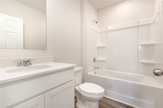 9066 Venetian Square, Vero Beach, FL 32966