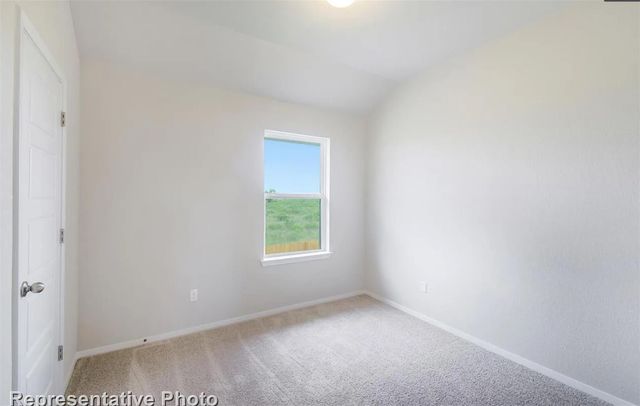 200 Insider LOOP, Elgin, TX 78621