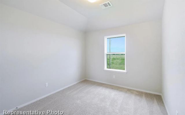 200 Insider LOOP, Elgin, TX 78621