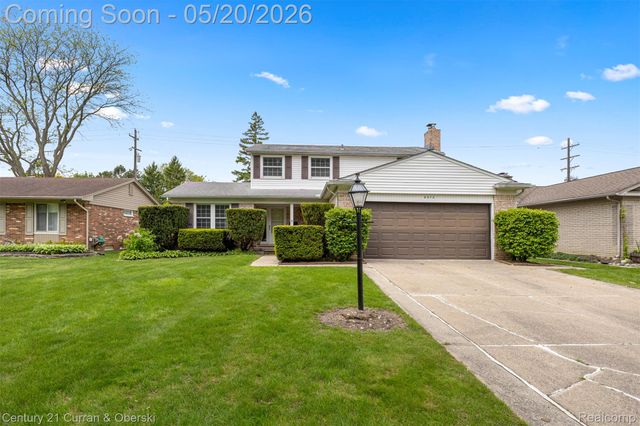 6873 Carriage Hills Drive, Canton Charter Township, MI 48187