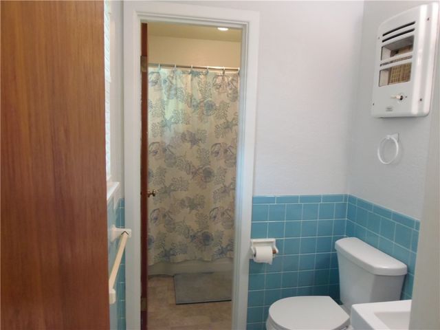 141 Georgia Pl, Portland, TX 78374