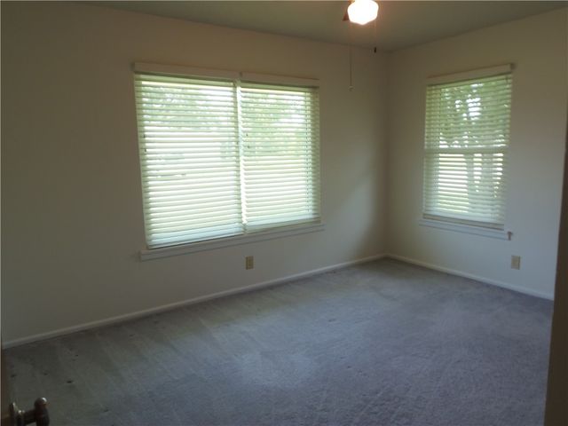 141 Georgia Pl, Portland, TX 78374