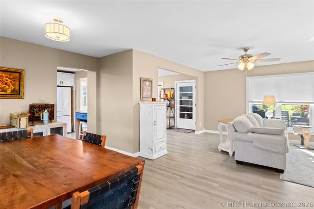 604 SW 3rd Street, Checotah, OK 74426