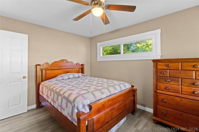 604 SW 3rd Street, Checotah, OK 74426