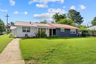 604 SW 3rd Street, Checotah, OK 74426