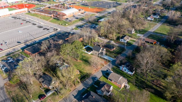 524 Ford St, Clarksville, TN 37040