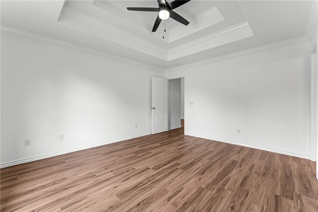 6102 S 39th Street, Rogers, AR 72758