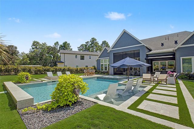114 Royal Palm Avenue, Montgomery, TX 77316