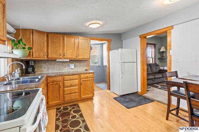 406 E 14th Street, Fremont, NE 68025