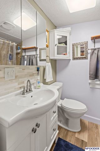 406 E 14th Street, Fremont, NE 68025