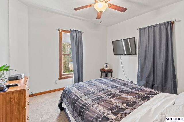 406 E 14th Street, Fremont, NE 68025