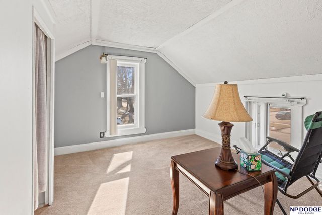 406 E 14th Street, Fremont, NE 68025