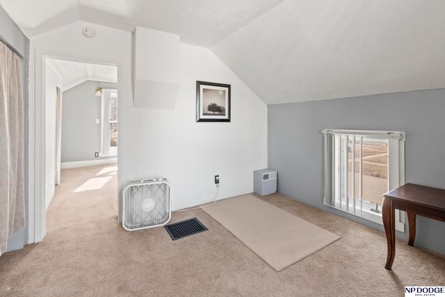 406 E 14th Street, Fremont, NE 68025