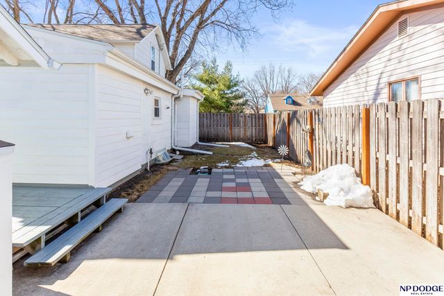 406 E 14th Street, Fremont, NE 68025