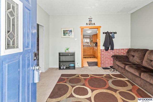 406 E 14th Street, Fremont, NE 68025
