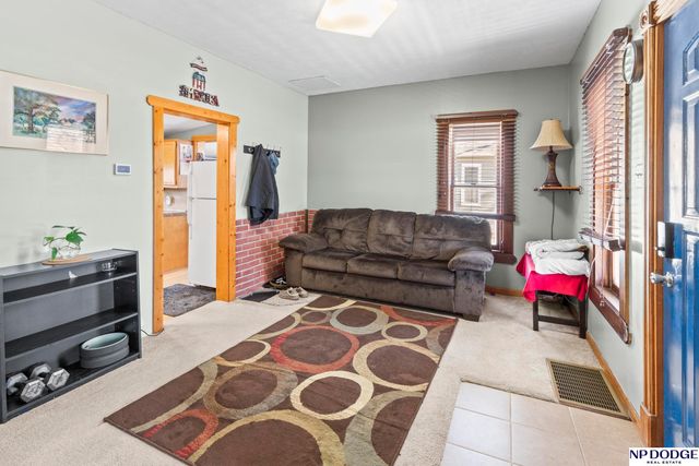 406 E 14th Street, Fremont, NE 68025