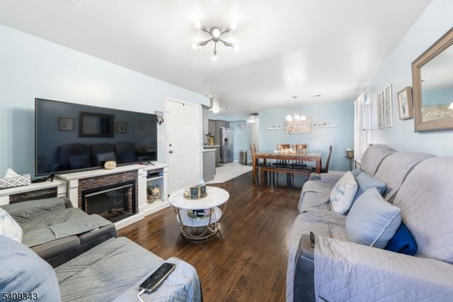 216 Bond St, Elizabeth City, NJ 07206