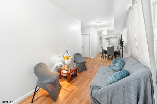 216 Bond St, Elizabeth City, NJ 07206