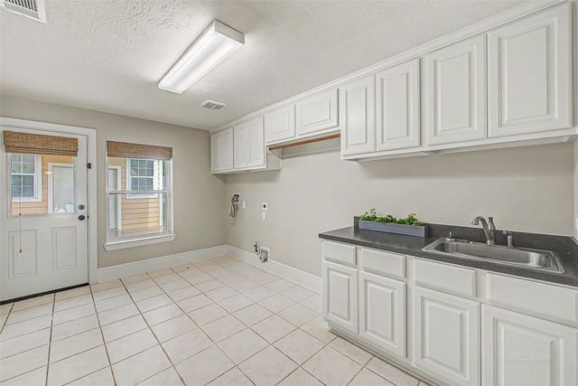 1317 Caywood Lane, Houston, TX 77055