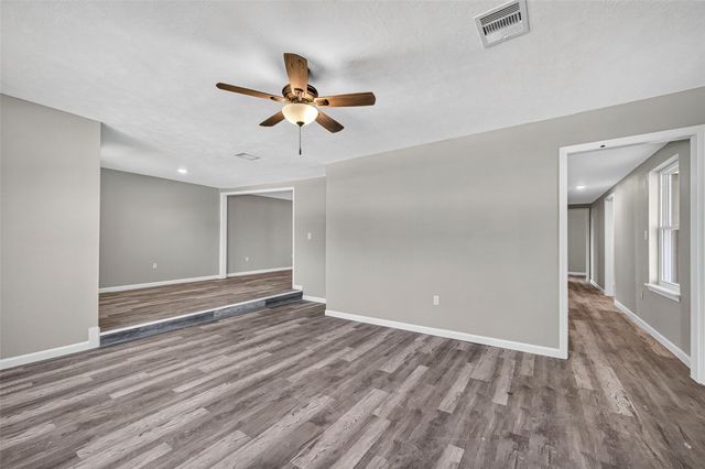7938 Glen Vista Street, Houston, TX 77061