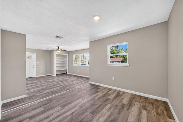 7938 Glen Vista Street, Houston, TX 77061