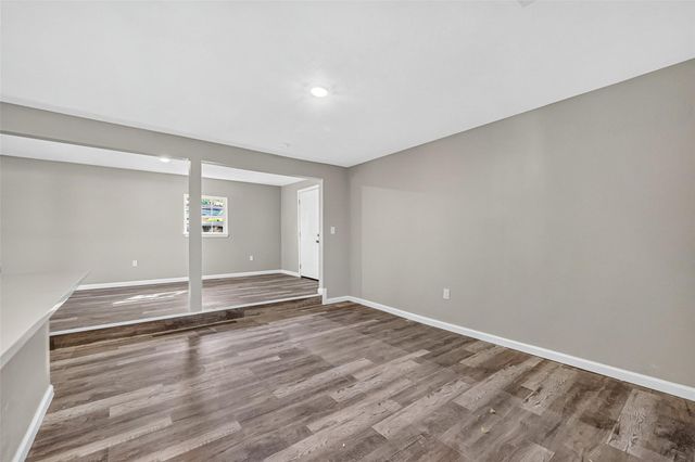 7938 Glen Vista Street, Houston, TX 77061