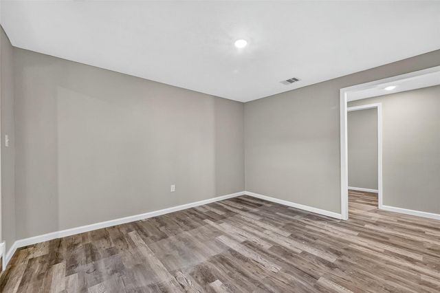 7938 Glen Vista Street, Houston, TX 77061