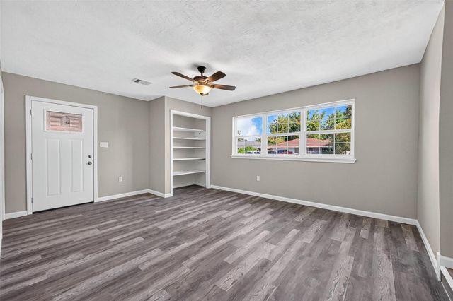7938 Glen Vista Street, Houston, TX 77061