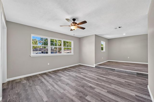7938 Glen Vista Street, Houston, TX 77061