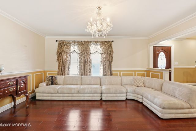 1991 Ridgeway Road, Toms River, NJ 08757