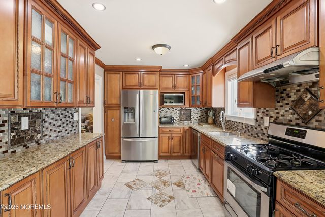 1991 Ridgeway Road, Toms River, NJ 08757